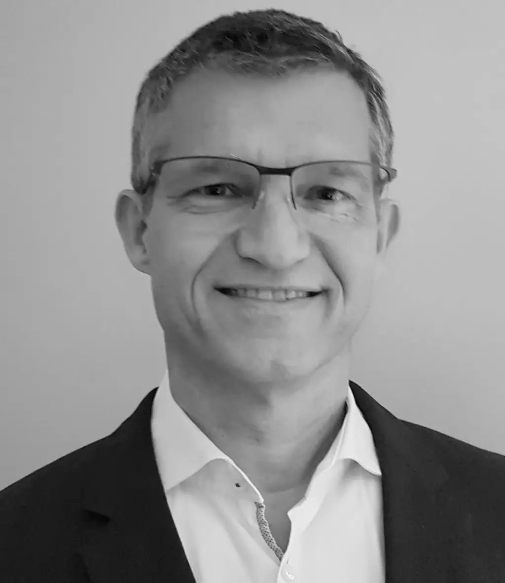Steen L.